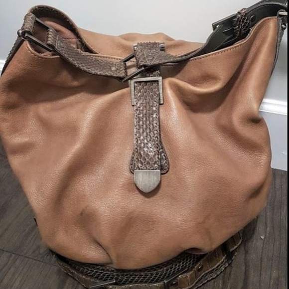 Alexander McQueen  Bucket Belted Tan Leather Bag - Picture 8 of 8